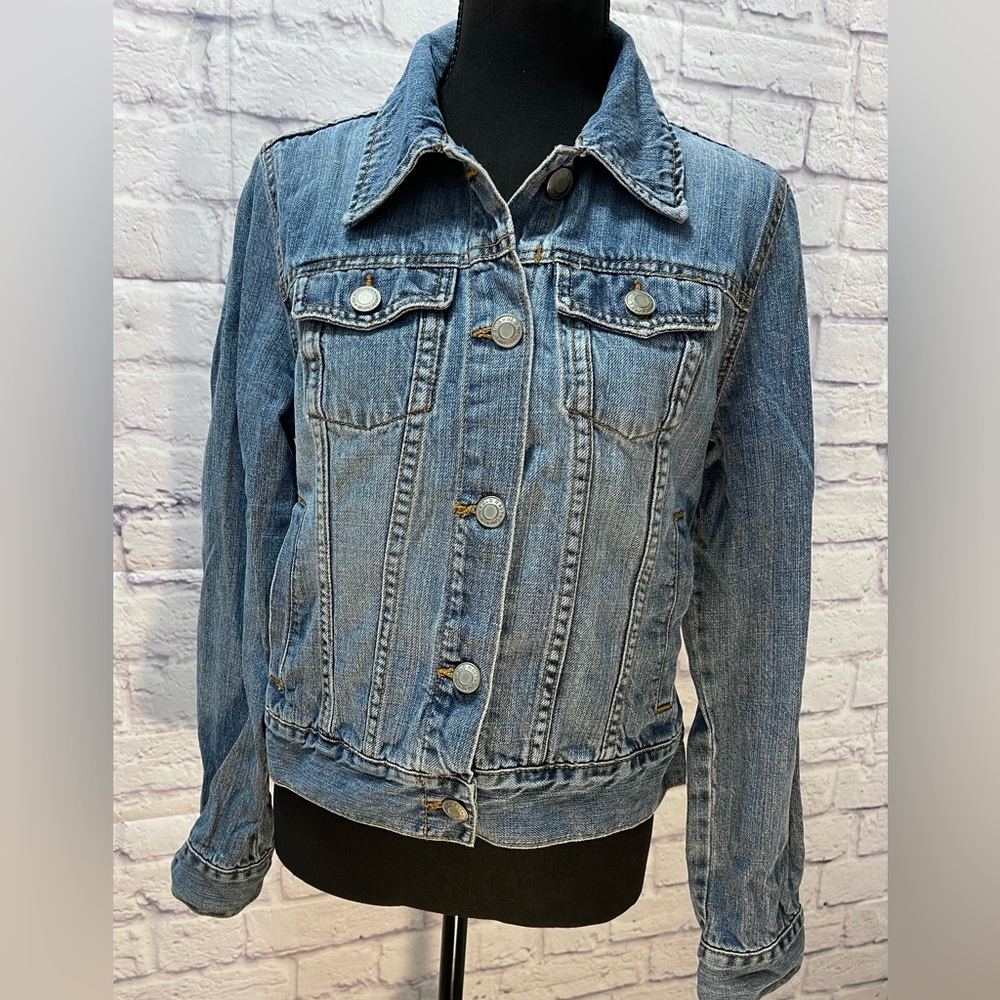 Old Navy Denim Jacket Women’s